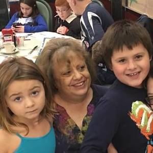 Meet your Posher, Linda